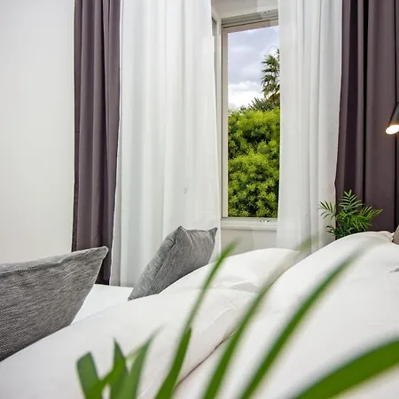 Maroen Lux And Old Town アパート